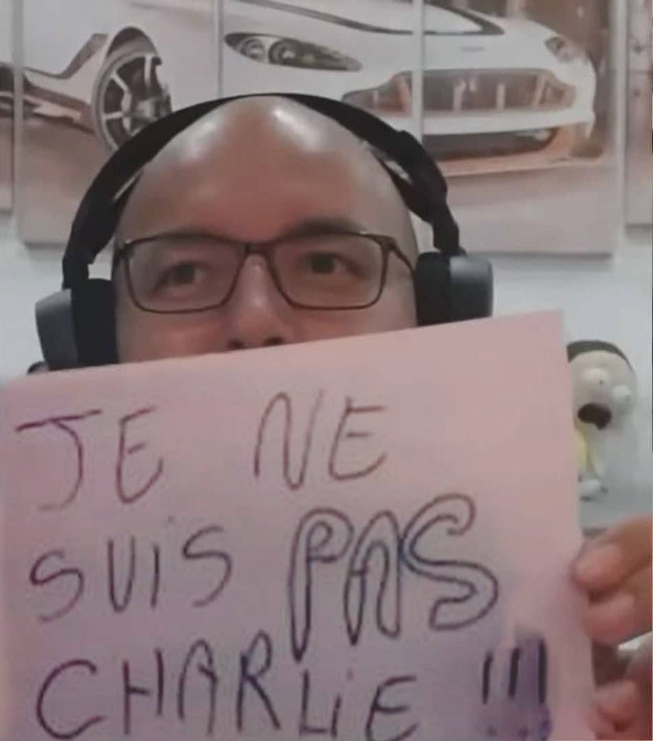 (Ｚ)(Ｅ)(Ｌ)(Ｌ) tweet media