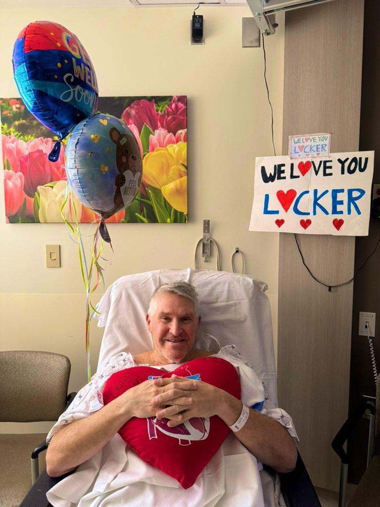 Craig Laughlin tweet media