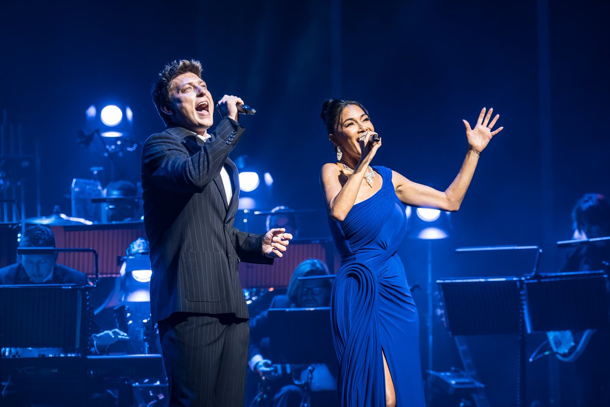 All That Dazzles tweet media