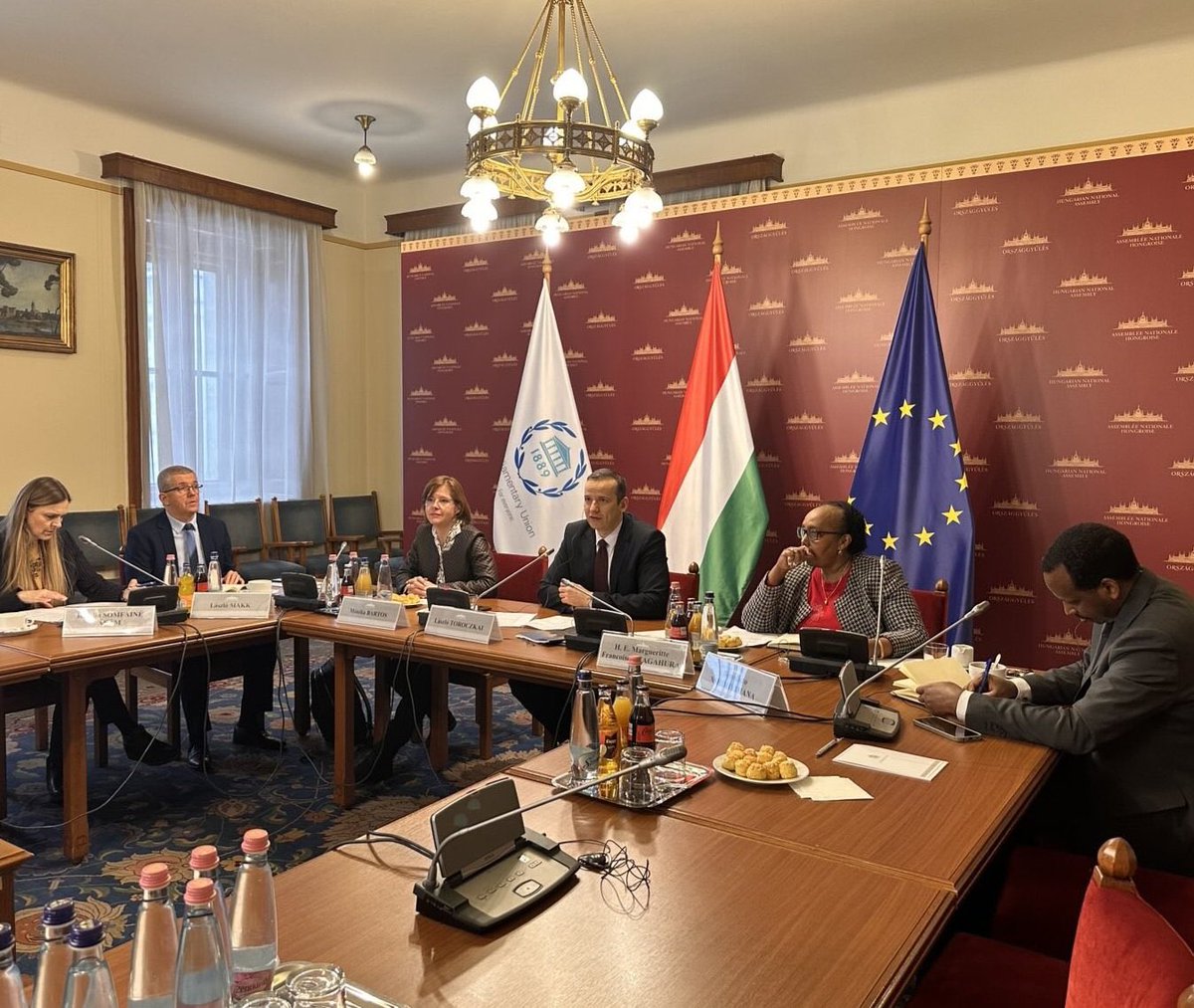 RwandaParliamnt's tweet photo. The #Rwanda–#Hungary Parliamentary Friendship Group held a virtual meeting to advance bilateral relations, reviewing ongoing cooperation in education and water management, and underscoring the importance of sustained parliamentary engagement, including exploring an MOU to further institutionalize collaboration.