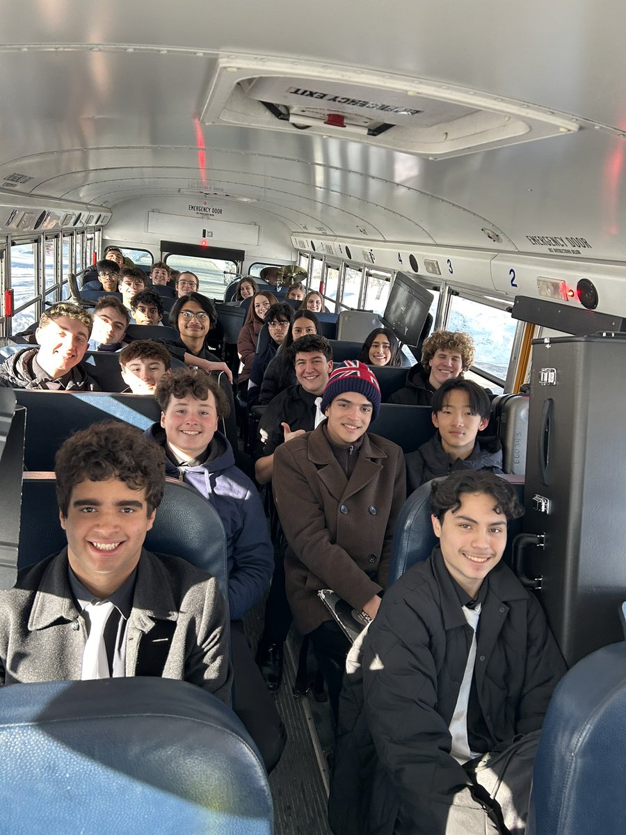 Emily Kluga tweet media