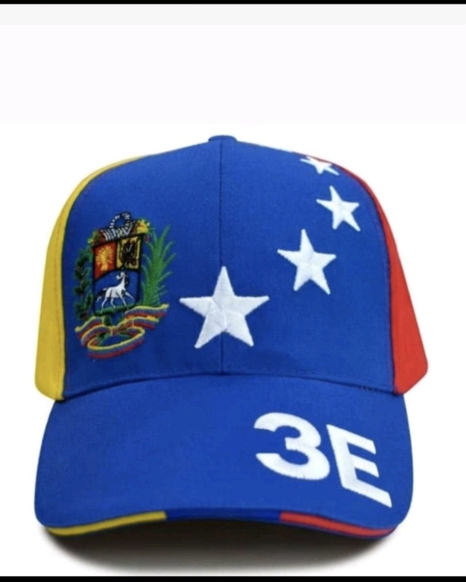 javier_1690's tweet photo. #4feb llego tu fin.  Y ahora una gorra para nuestro futuro #3ene https://t.co/lvUQ5isx2s