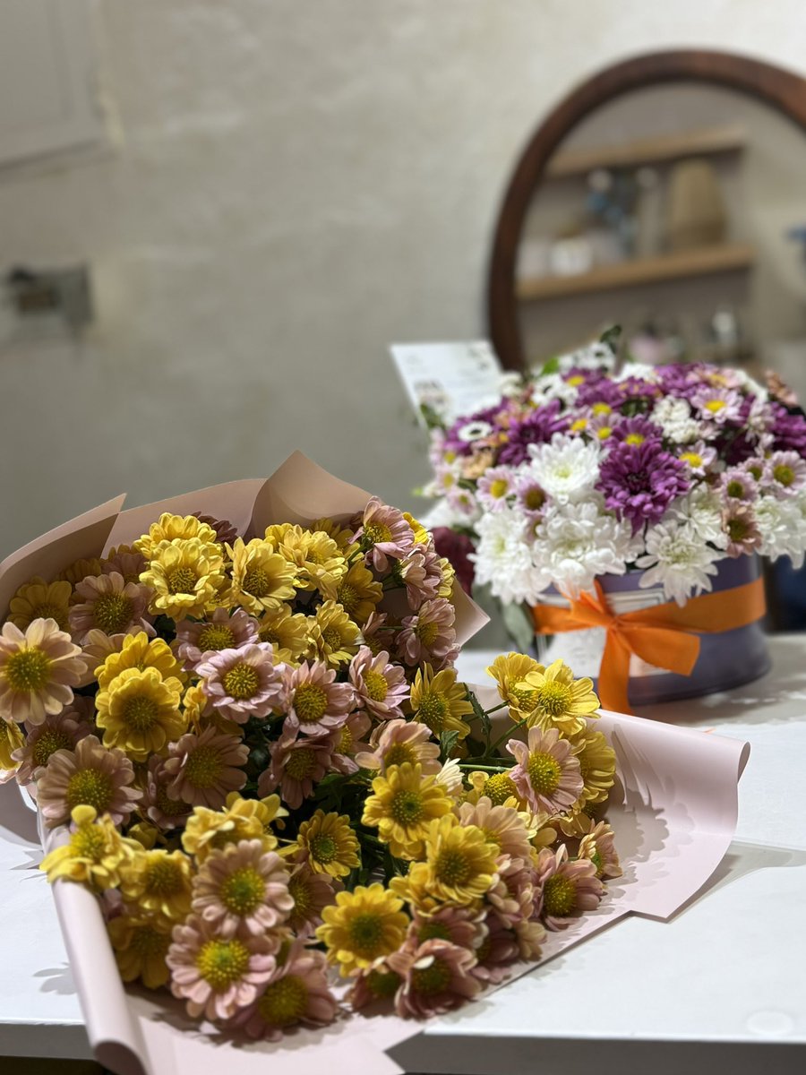 «ئەوەی هرگێز پێتان ناکرێ سڕینەوەی ئازادی لە ڕۆحمانا»
دۊیای ٣٣ ڕووژ…
#بەندیخانە