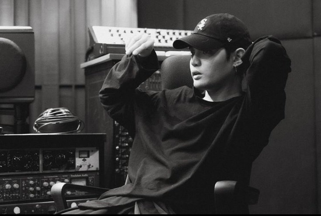 DaYetPri's tweet photo. PABLO is such a great storyteller!!🙌❤️‍🔥

He uses music to connect deeply with people, acting as a visionary who writes, produces, and crafts songs that are authentic and "chapters" of a larger journey.

PAB100 MILLION STREAMS NA
@imszmc #PABLO 
#Pablo100MStreamsOnSpotify
Ctto https://t.co/IW7ONivvd3