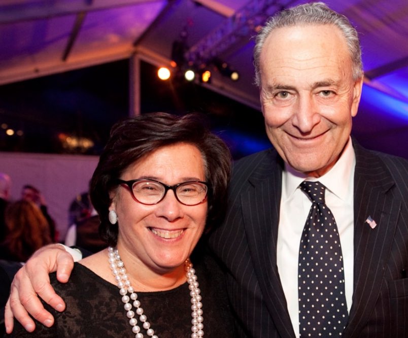 LibTearCreator1's tweet image. Are you able to spot the difference?