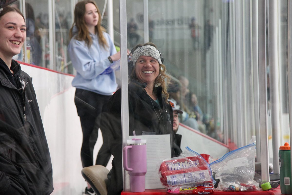 JanesvilleJets1's tweet photo. Happy National Girls &amp; Women in Sports Day! 

We are proud to celebrate all the hard working and talented women of the Janesville Jets.  

#JanesvilleJets #NAHL #NGWSD https://t.co/DfclCn3rid