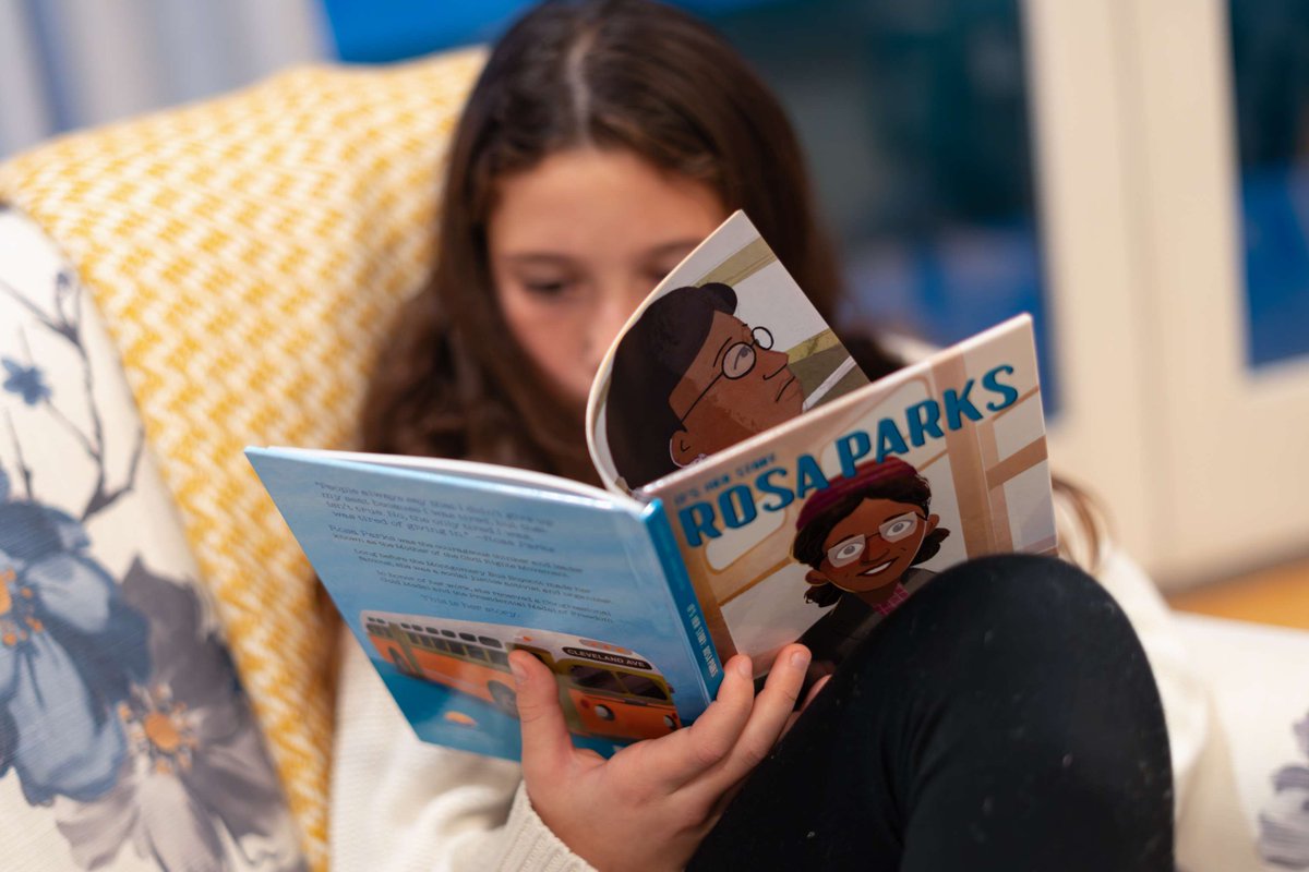 Sunbird Books tweet media