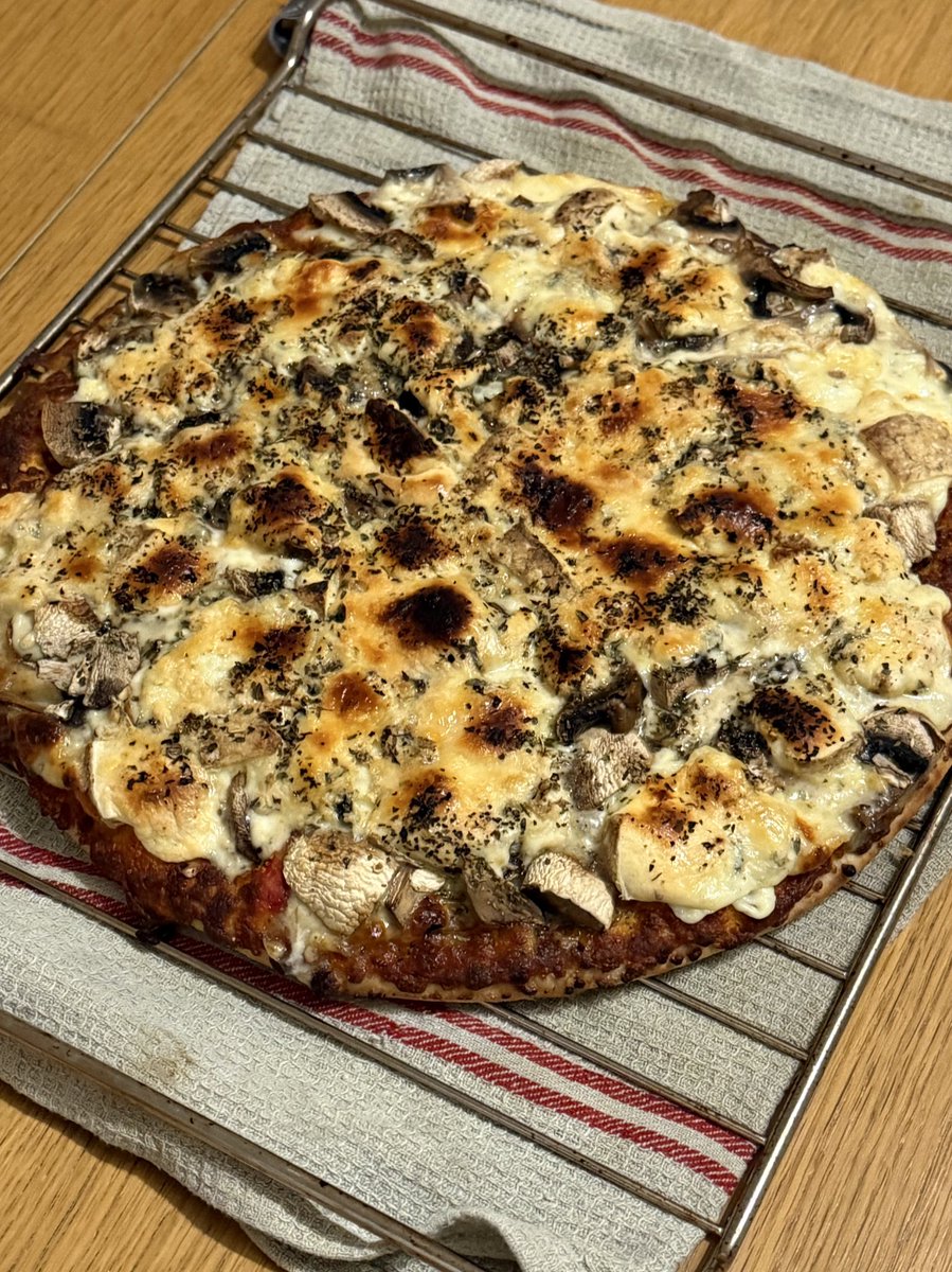 🌞🥨 tweet media