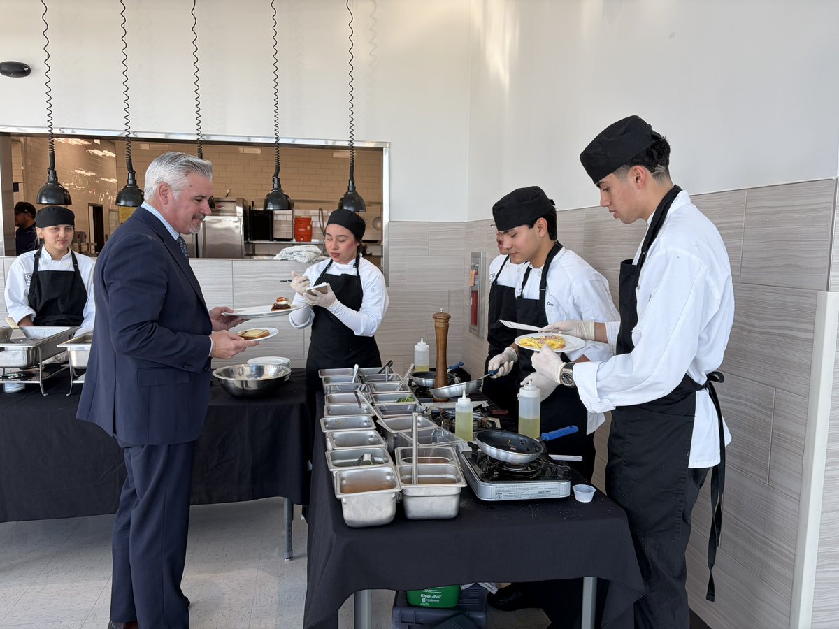 Brenda Chacon-Robles, Ed.D. tweet media