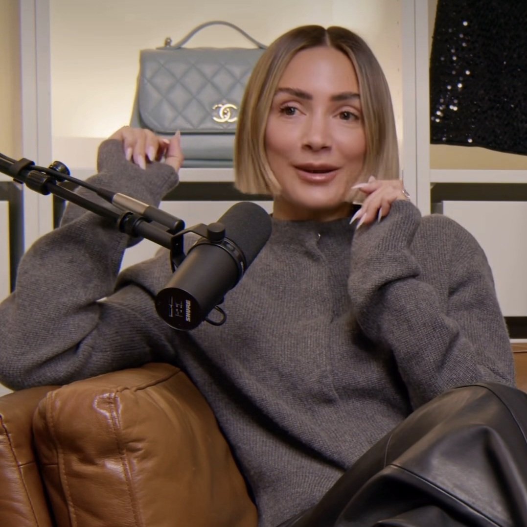 Pgmac70's tweet image. Frankie Bridge leather goddess 
#FrankieismySuperior