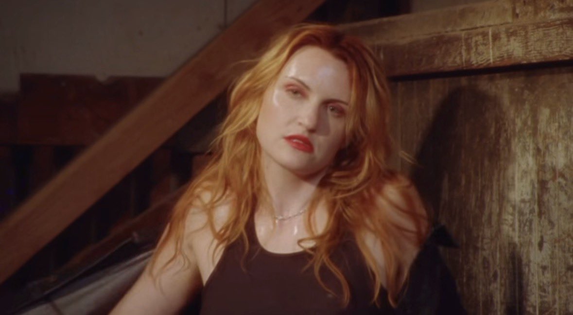 mollylandtoo's tweet image. WHAT’S THE PROCEDURE EVERYBODY. STAY CALM. WHAT’S THE PROCEDURE. EVERYBODY STAY FUCKING CALM.