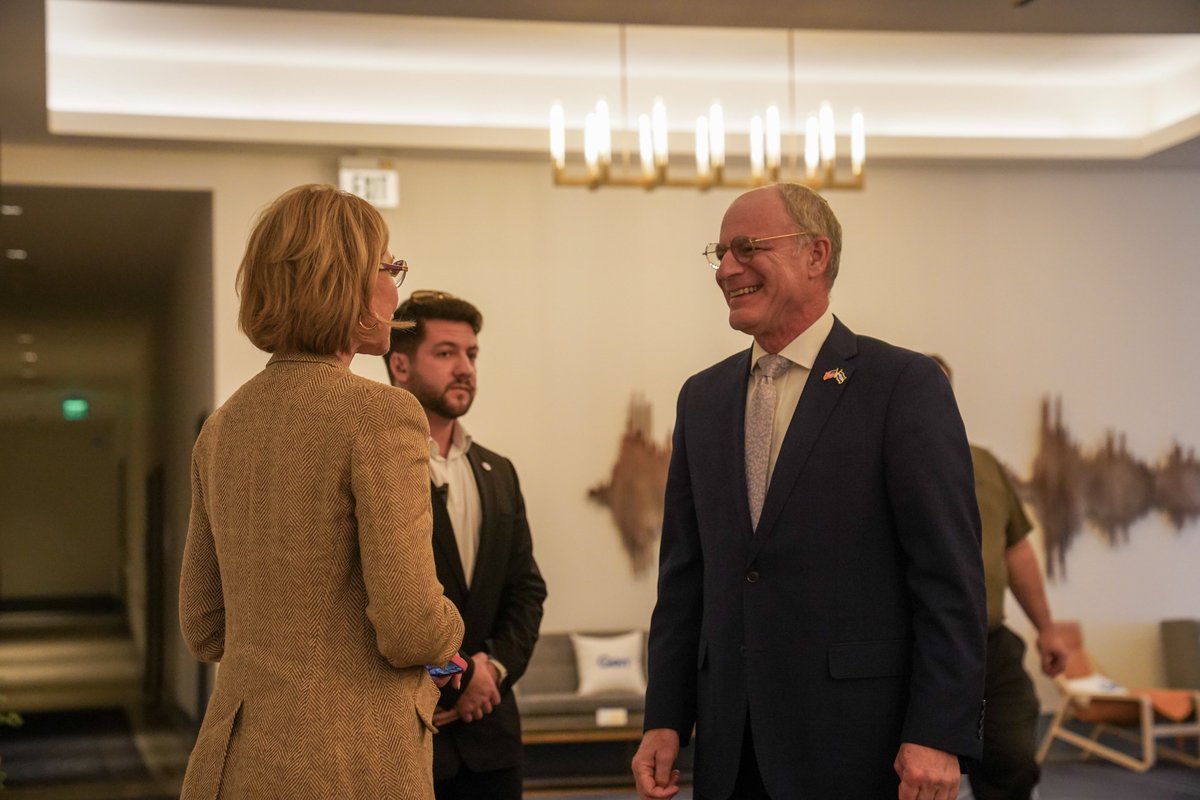 Karrin Taylor Robson for AZ Gov tweet media