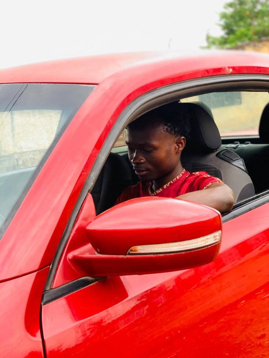 ortismart's tweet photo. My New car 🚗 in red color https://t.co/Eu45MiVSe2