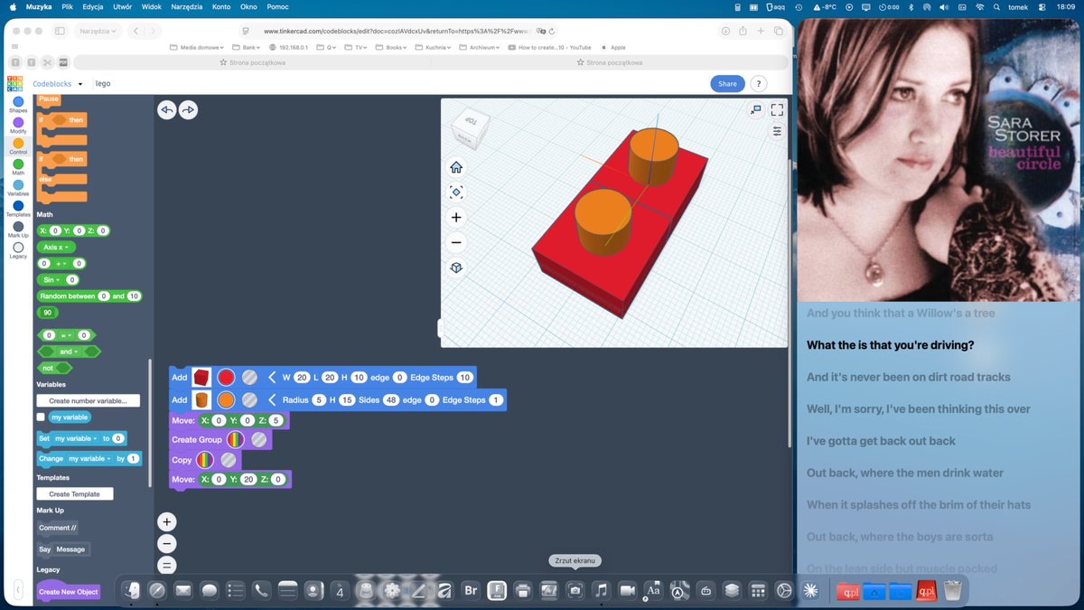Założyłem prywatny Uniwersytet Czwartego Wieku, zapisałem się od razu na trzeci semestr i teraz sam sobie jestem rektorem, studentem i być może absolwentem…