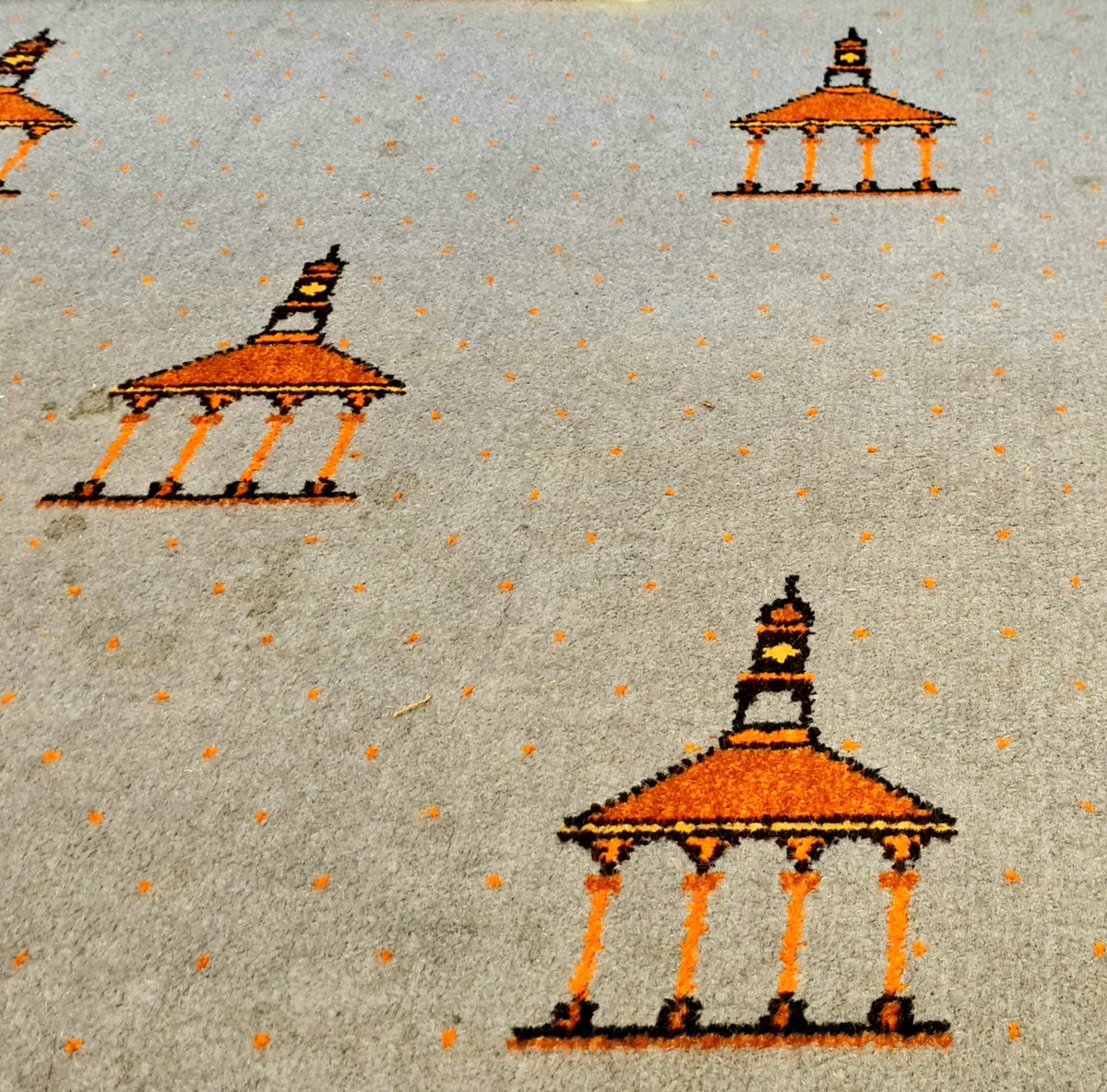 is_glasgow's tweet image. The carpet in the former Bridgeton Public Library (now the Glasgow Women's Library) in the East End of the city, featuring the nearby Bridgeton Cross Shelter which was created by the Sun Foundry in 1874. 

Cont./

#glasgow #glasgowlibrary #carpet #architecture #sunfoundry