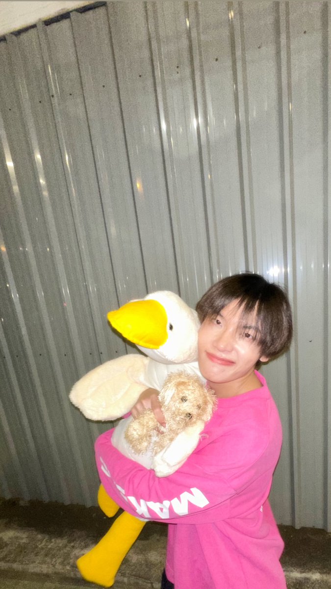 mintnk_'s tweet photo. ผลประกอบการวันนี้ : เป็ด1 หมาหัวล้าน1 https://t.co/w5gmh3rWXo