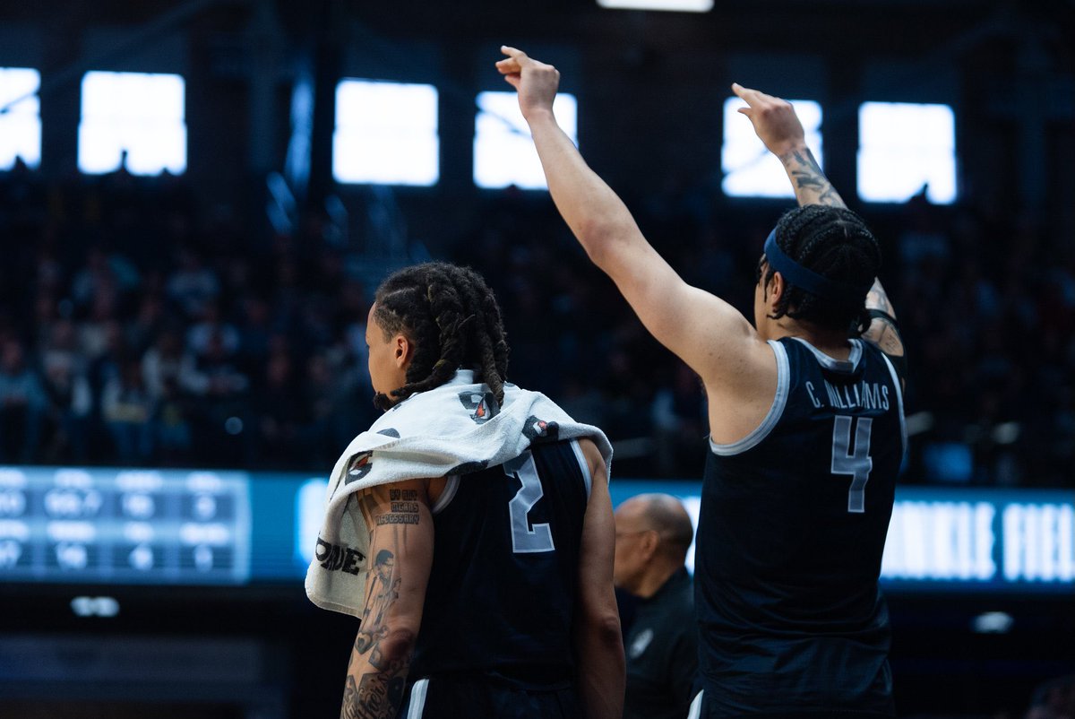 HoyaHoopClub's tweet photo. GAME DAY MOOD! Georgetown vs Creighton tonight at 7:30pm at Capital One Arena (Peacock). 

** Please join the Hoya Hoop Club pregame at Clyde’s Alley Bar, from 4:00 pm until tip-off. 

GO HOYAS! https://t.co/uxFJKzDjq8