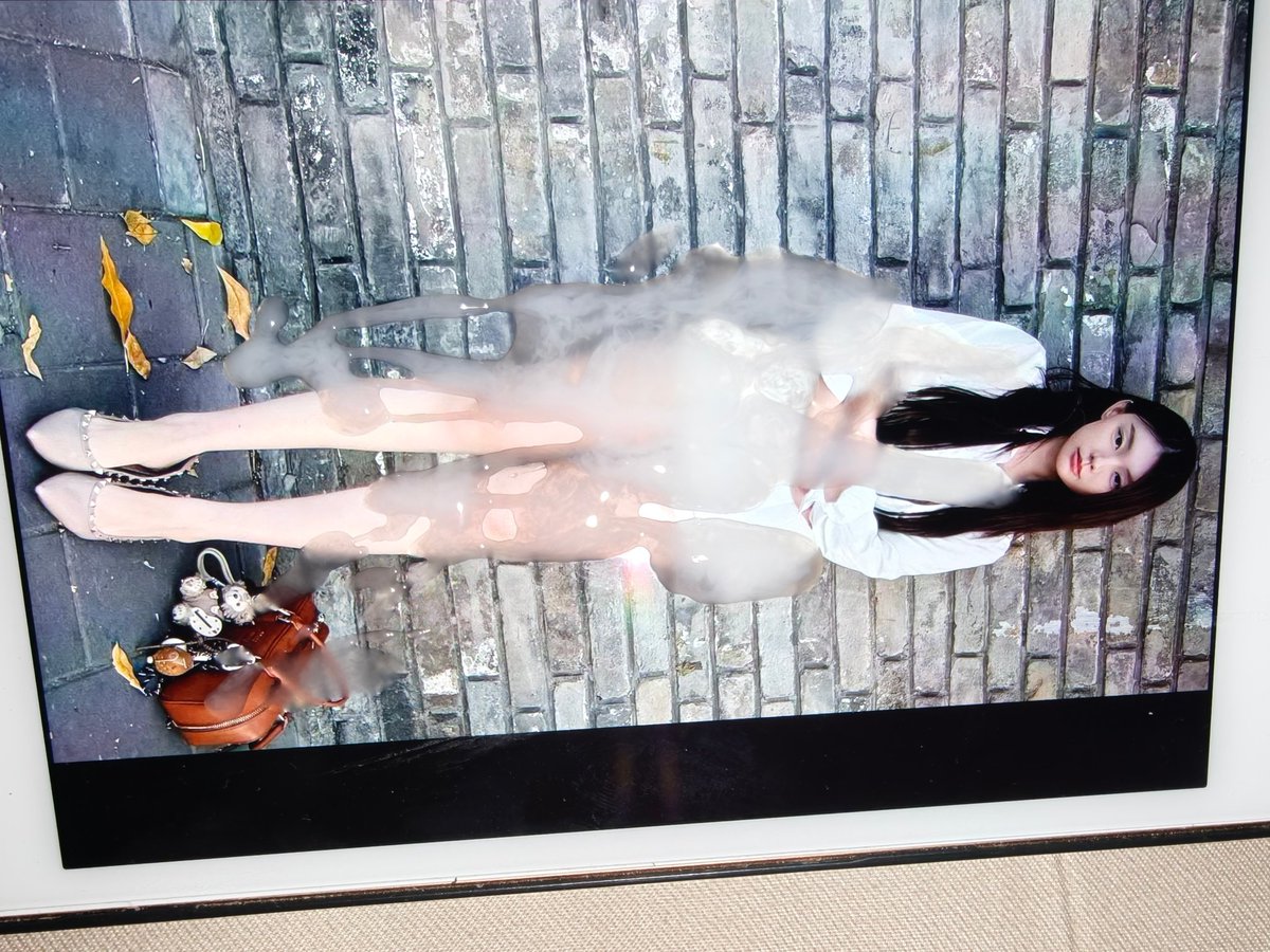 <a href="/ooztt011001/">ooztt_</a> 骚逼最爱的曝光