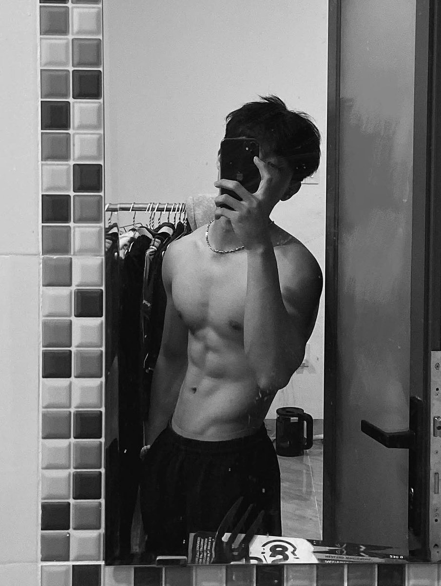 aduck0000's tweet photo. đang kím nữ ở An Giang https://t.co/H1sB7J4bhM