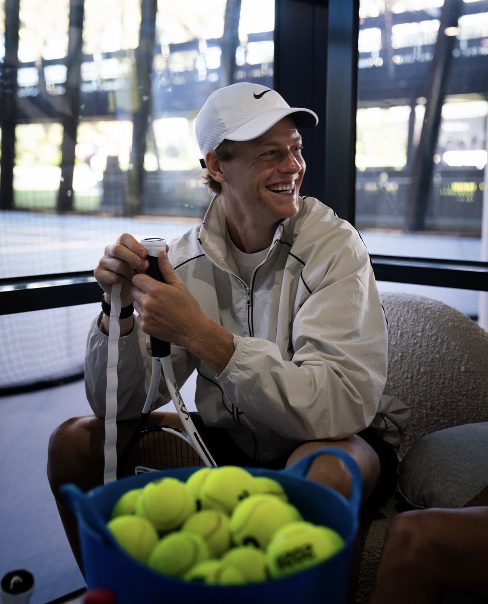 sinnervideos's tweet image. Jannik on Insta thanking 1 Hotel Melbourne for the hospitality: 

“Felt like home from day one. Thank you @1hotels and @1hotel.melbourne for the amazing hospitality, can't wait to come back. 🇦🇺🙏🏻”