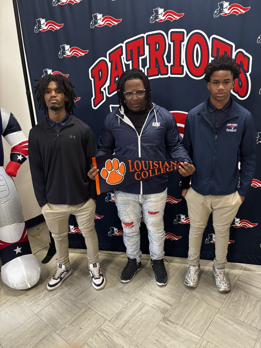 Darius Lazard Jr. tweet media