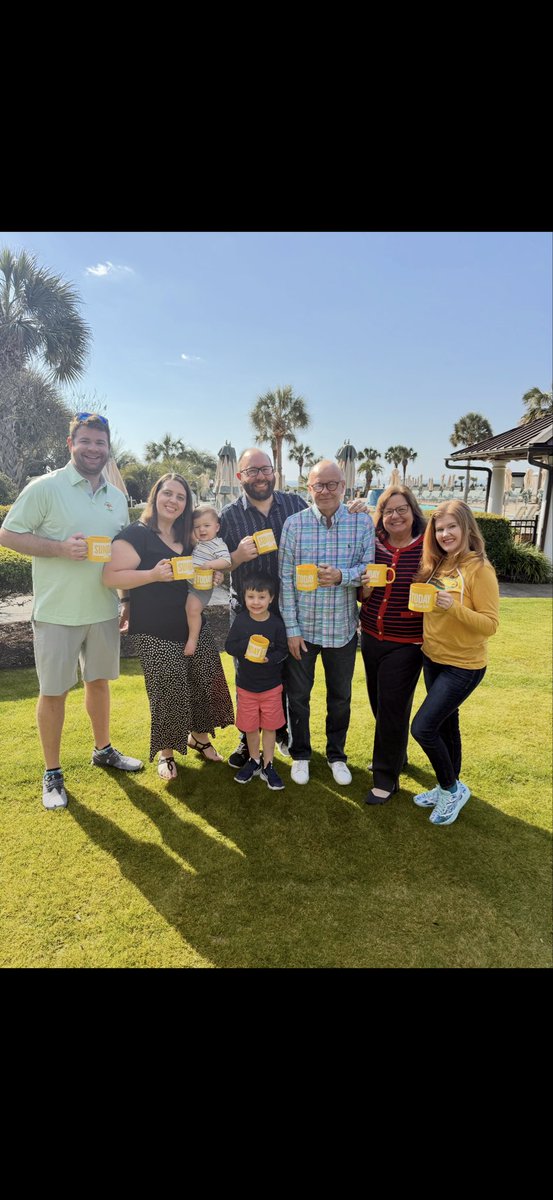 bmwguru's tweet photo. #SUNDAYTODAY #mugshot, The Bryant Family celebrating 3 birthdays &amp; 3 generations at their favorite vacation spot in South Carolina. We forgot to pack the mugs, under crisis we had a neighbor next day air them to us. https://t.co/BATWSLqaqU