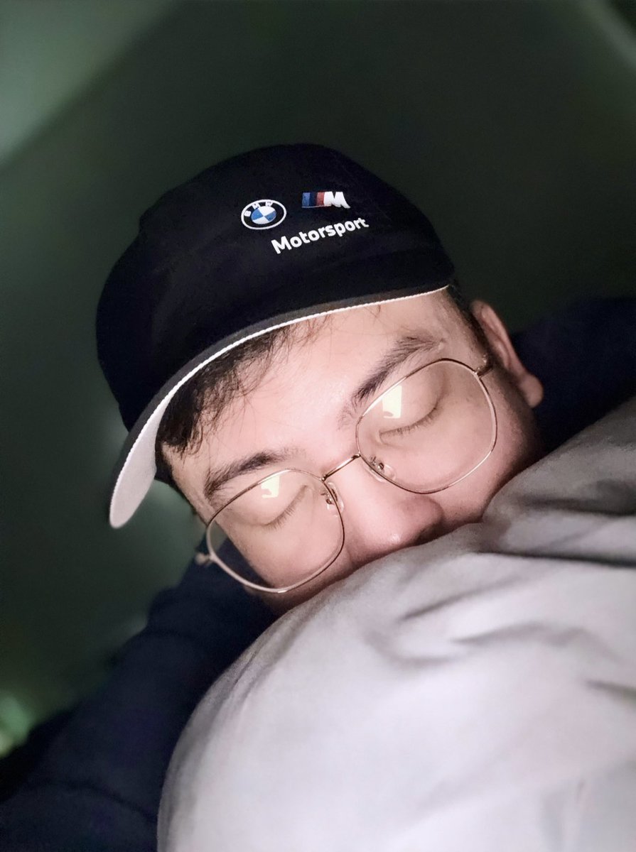 jrmymgy's tweet photo. Just like a tuesday drunk https://t.co/qzUef612Y5