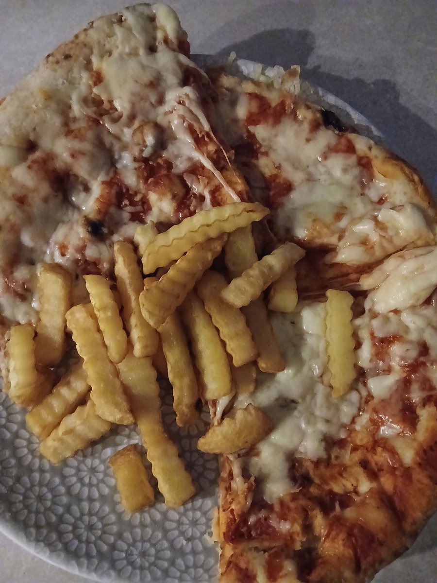 Anthony Day tweet media