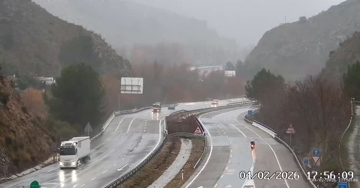 🚧Un desprendimiento de rocas corta la autovía Jaén-Granada

🛑La caída de unas piedras sobre la calzada ha provocado el corte de la carretera a la altura del kilómetro 69

dozz.es/6slqo2