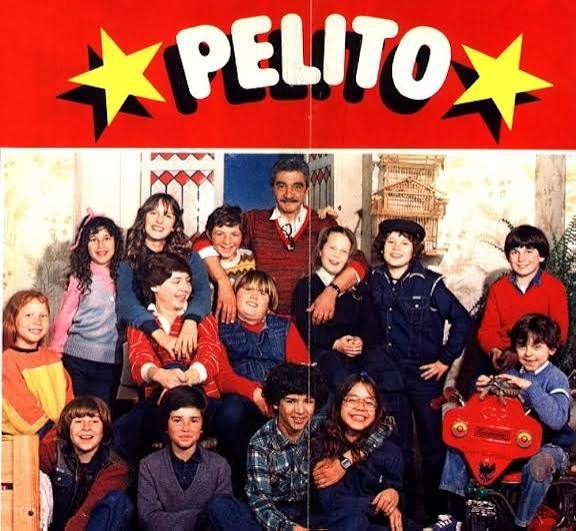 paniero's tweet photo. @pasaroncosas899 En los 80 todos nos sumergimos en la vergüenza ajena. Los peinados, la ropa, la forma de bailar, la matiné, el destornillador... https://t.co/McbLfFF5Ti