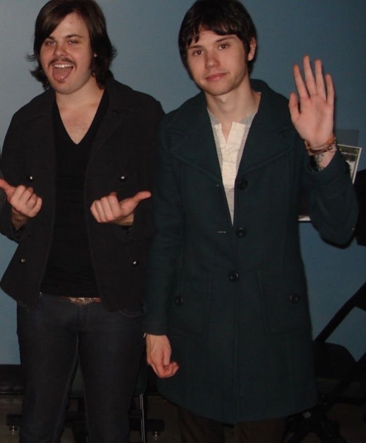 getosugurulvr's tweet photo. ryan is so awkward me too girl https://t.co/h8UWg9VMHG