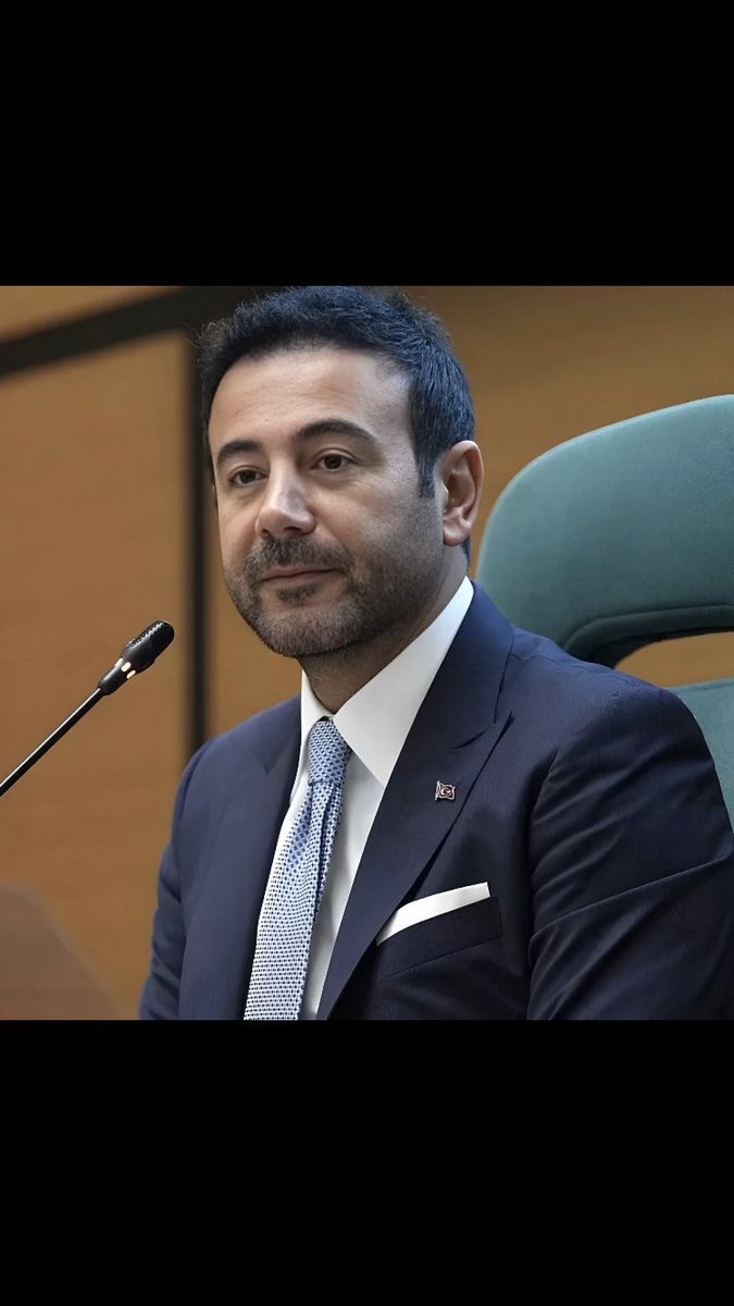 #Rıza Akpolat Bana da CHP Kurultayı hakkında konuş, itirafçı ol Beşiktaş dosyasını temizleriz denildi Hatta Mayıs’a kadar süre verildi Konuşmadım Zaten ne olduysa Mayıs’tan sonra oldu Ben konuşmadım çünkü 2 kızımı değil 86 milyonun çocuğunu düşündüm <a href="/RizaAkpolat/">Rıza Akpolat</a>