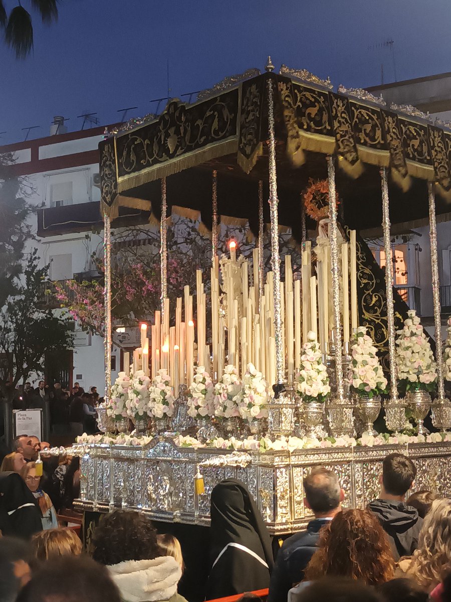 ¿Miércoles Santo de 3 cofradías? 🧐🔱
El Amor y Humildad (Santa Ángela) apunta a 2027 para entrar en nómina. ✨
¿Qué os parece? 👇Coméntame y os leo. <a href="/HdadesSanlucar/">hermandadesdeSanlucar</a> <a href="/amoryhumildad1/">Hermandad Sacramental de Santa Ángela</a> <a href="/HLosEstudiantes/">Hermandad Sacramental de los Estudiantes</a> <a href="/Hdadolores/">Hdad. de los Dolores</a> 

#Sanlúcar #Cofradías