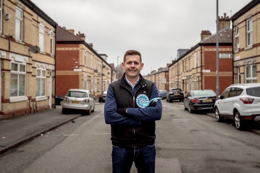 GoodwinMJ's tweet image. Another intense day but trust me - we are really going for it. 

The pedal is down and the Reform members are giving this everything they have. 

We are knocking on thousands of doors each day and taking the fight to Starmer’s Labour. 

Another team is about to go out. 

I met an…