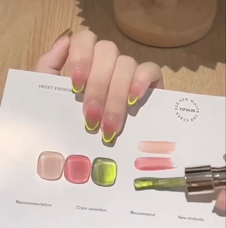 fairiehaze's tweet image. left or right?