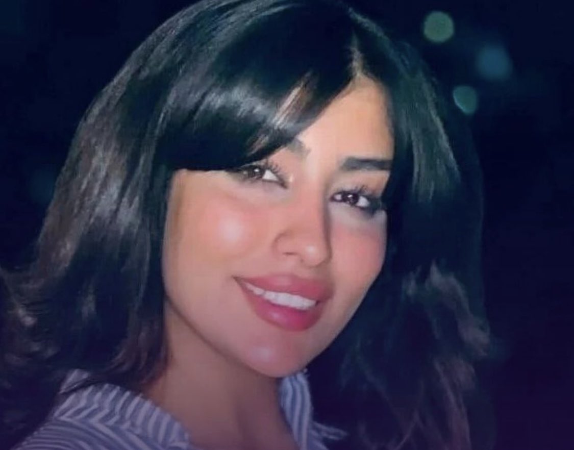 Parisa🐈 tweet media