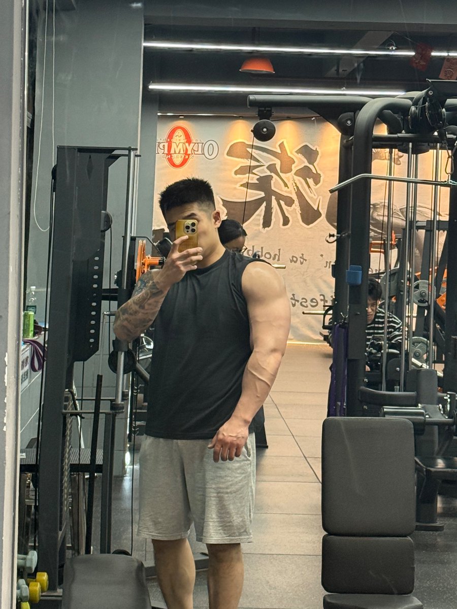 纯情大老鼠 tweet media