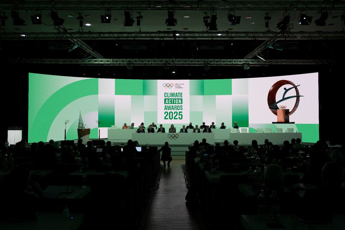 Image for the Tweet beginning: From the rugby pitch to