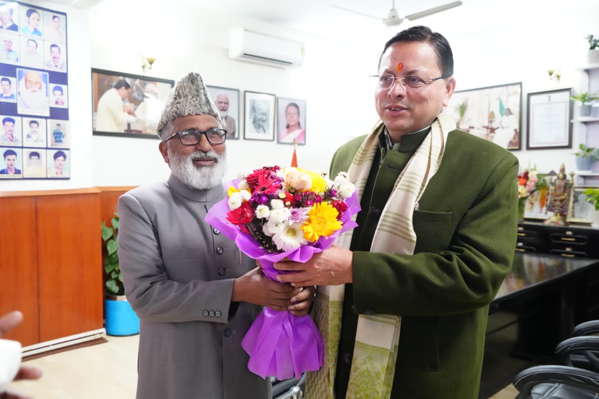 मुख्यमंत्री श्री <a href="/pushkardhami/">Pushkar Singh Dhami</a> से उत्तराखण्ड वक्फ बोर्ड के अध्यक्ष श्री शादाब शम्स, उत्तराखण्ड अल्पसंख्यक आयोग की उपाध्यक्ष फरजाना बेगम, उत्तराखण्ड मदरसा शिक्षा बोर्ड के अध्यक्ष <a href="/muftishamoon/">Mufti Shamoon Qasmi</a> ने भेट की। उन्होंने अल्पसंख्यक शिक्षा प्राधिकरण का गठन करने पर मुख्यमंत्री के प्रति आभार