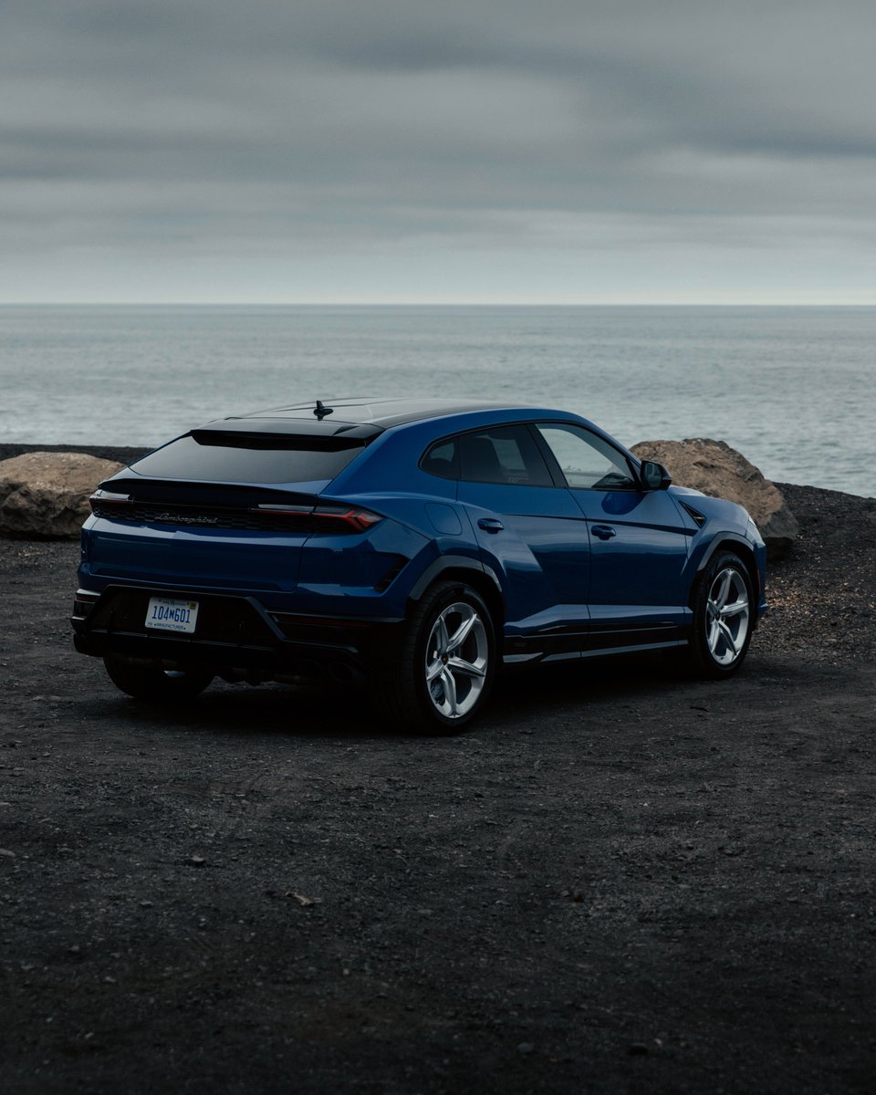 Hybrid performance, bold design, total control. Wherever the road leads, Urus SE follows. 

Courtesy of <a href="/moliverallen/">Morgan Oliver-Allen</a>