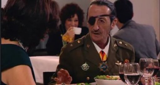 “Disculpa, tengo que ir al servicio. 
Perdí media vejiga en un ataque con misiles Katiusha en Cisjordania.”