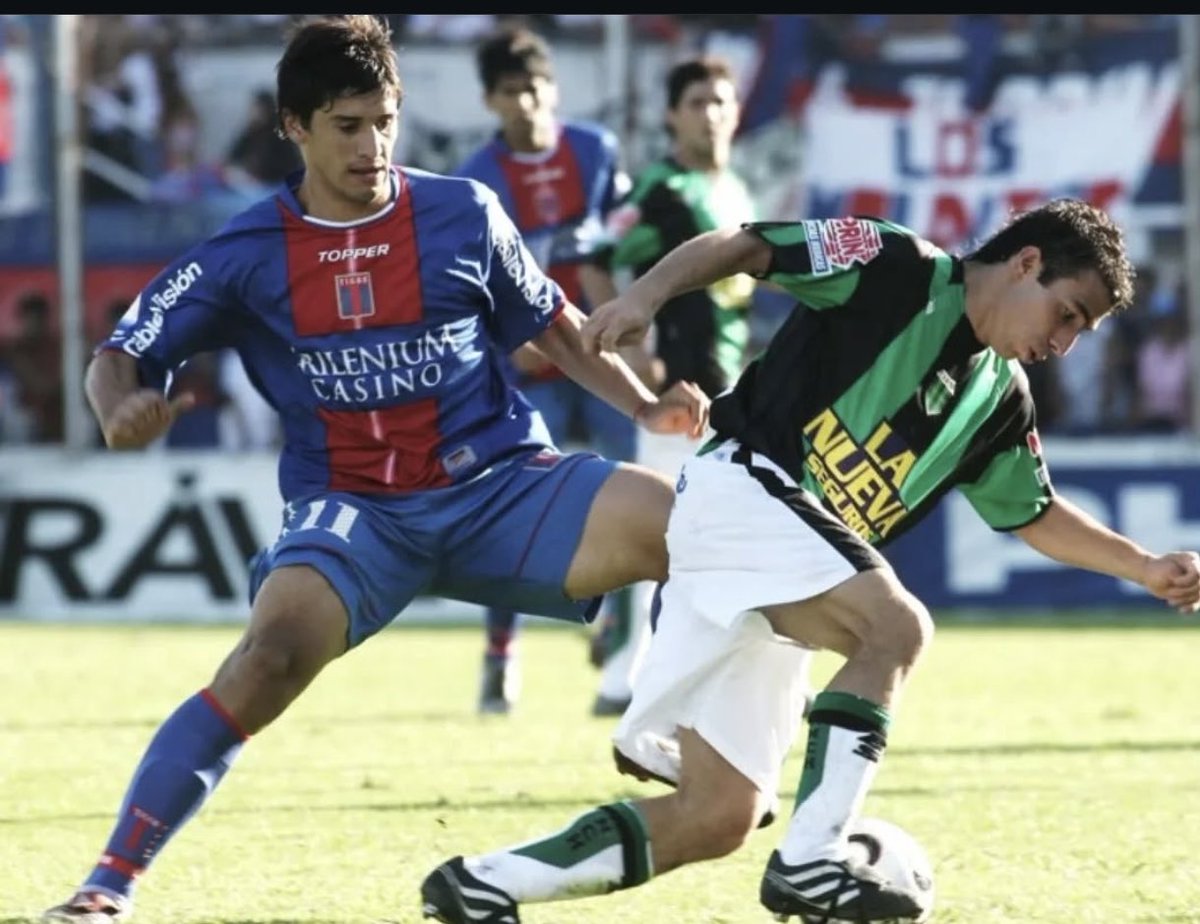 Sumario De Fútbol CANCH tweet media