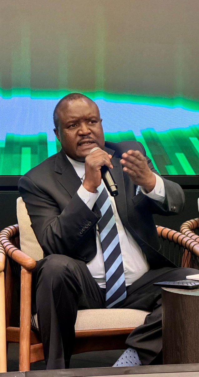 ParlyBuzz's tweet photo. The President of the Pan-African Parliament (PAP), H.E. Hon. Senator Chief Fortune Zephania Charumbira of Zimbabwe, has joined African royal  and cultural leaders for the Conference of African Traditional and Cultural Leaders on Gender-Based Violence (GBV) Prevention in Lagos. https://t.co/JDJ3zXkVGA