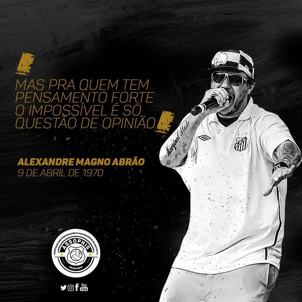 Noitedecopa's tweet photo. Imagina um clube não ser de um grande centro, como por exemplo a capital de um estado, e sim de uma cidade que atualmente possui menos de 500 mil habitantes, com condições desfavoráveis em relação a vários clubes, e mesmo assim ser:

🏆 Bicampeão do Mundo
🏆 Campeão da Recopa Intercontinental
🏆 Tricampeão da Libertadores
🏆 Campeão da Copa Conmebol
🏆 Campeão da Recopa Sul-Americana
🏆 Octacampeão Brasileiro
🏆 Campeão da Copa do Brasil
🏆 Pentacampeão do Torneio Rio-São Paulo
🏆 22x Campeão Paulista
👑 O berço do Rei do Futebol

🐳 Além disso...
✅ Ganhou a Libertadores nos dois séculos
✅ Ganhou o Campeonato Brasileiro nos dois séculos
✅ Esteve entre os 4 melhores de alguma grande competição em TODAS as décadas desde os anos 50

Prazer, Santos Futebol Clube ⚪⚫