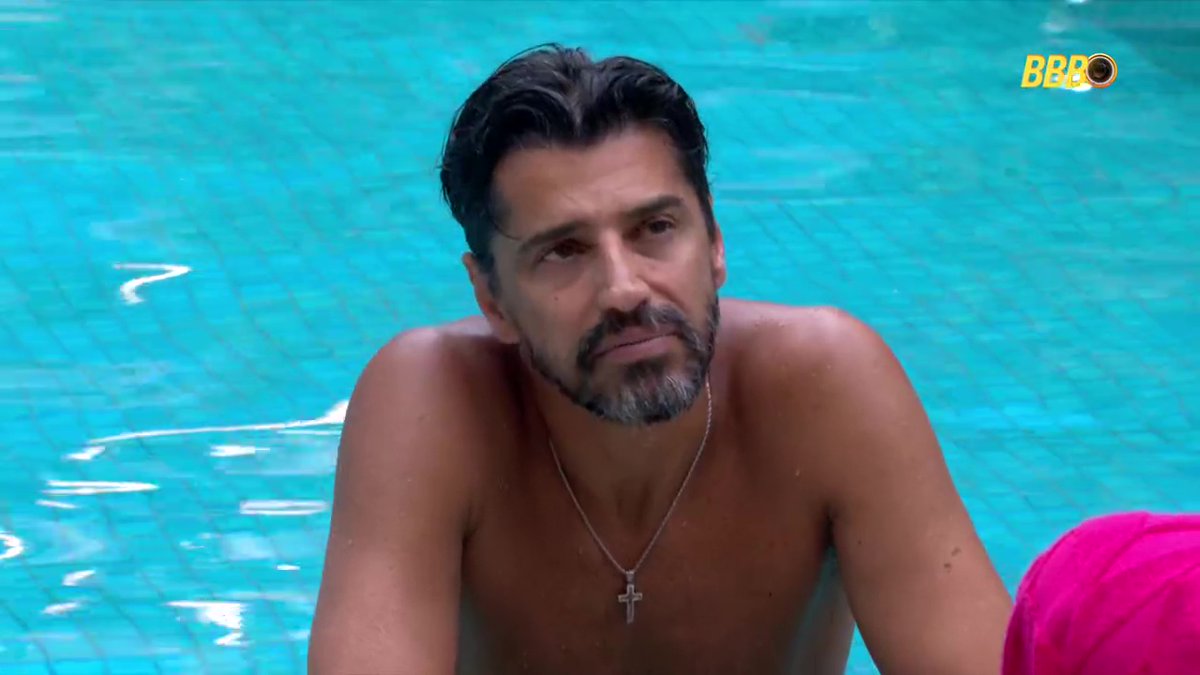 canalantenados's tweet image. Gabriela sobre Milena: 'Não é a Ana Paula. É o jeito dela e bateu com as duas. Porque as duas gostam de provocar'

Gabriela: "Eu convivi com a Milena lá, e vendo aqui..."

Alberto: "Elas tem algo em comum. O gêniozinho bravo."

Gabriela: "Elas tem. Porque eu ouvi a Ana Paula…