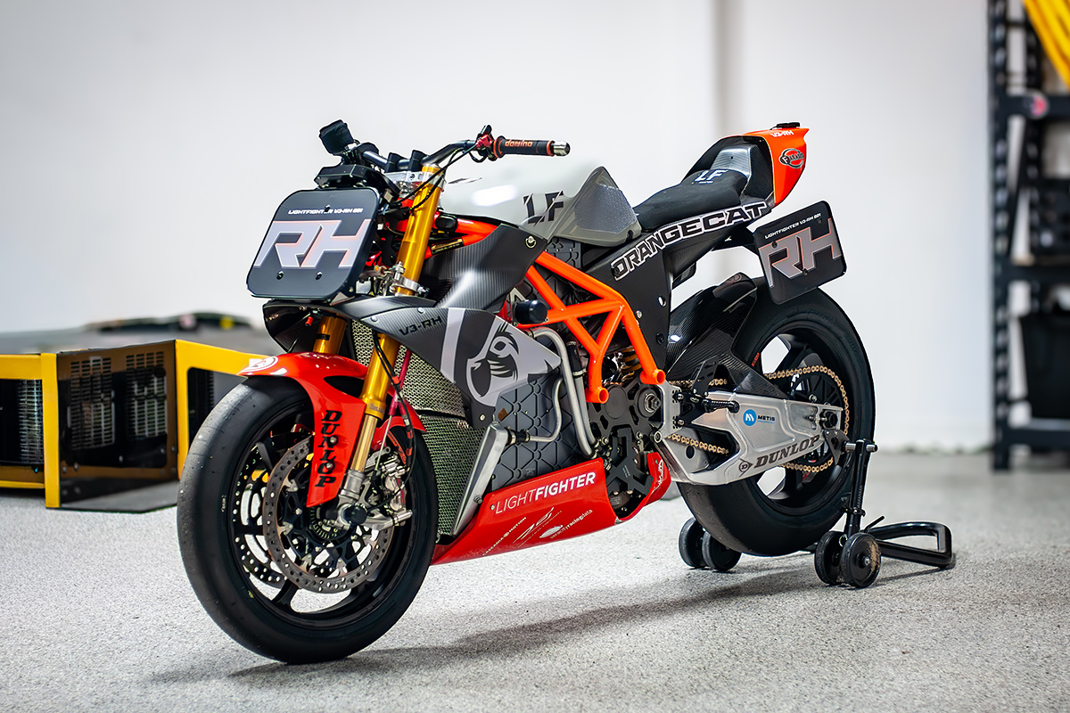 Bike EXIF tweet media