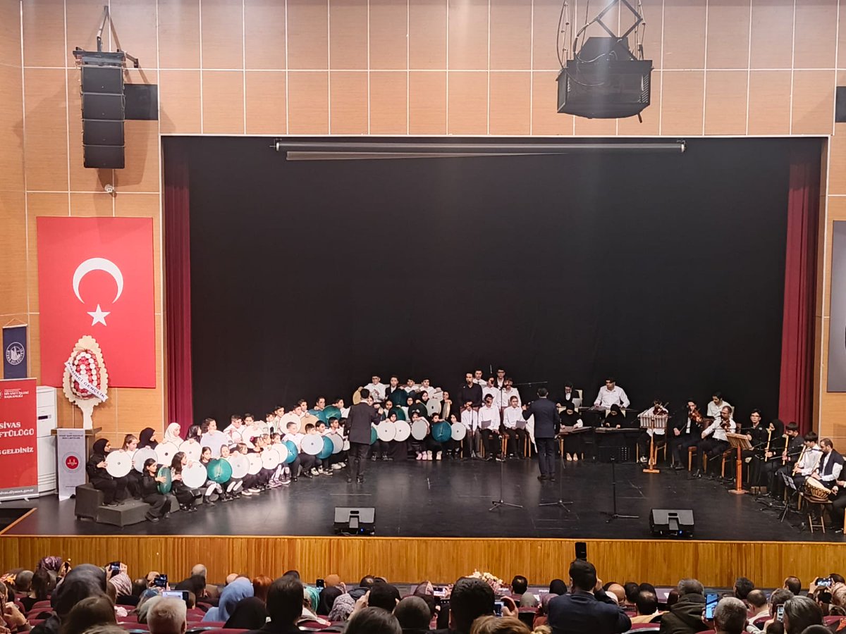 msefac's tweet image. Güzel işlerde bugün Sivas Müftülüğü çocuk korosu konseri...