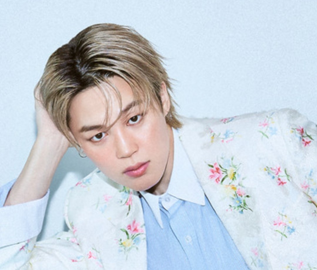 trulyjmin's tweet photo. i see him in my dreams https://t.co/cTqliVJgTM