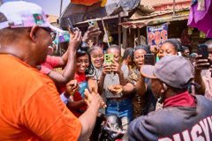 Only Peter Obi can do this.
This is the type of leader we deserve, a leader so connected with his people, a leader with empathy, who is ready to roll out and support his people come rain or sunshine.
May Peter Obi happen to us in Jesus name. Amen.