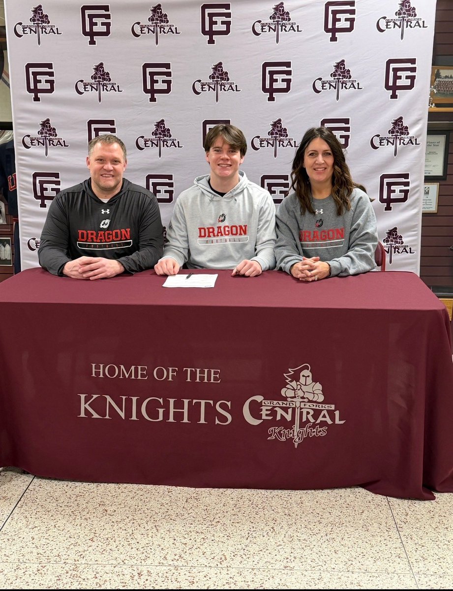 Eli Thompson tweet media